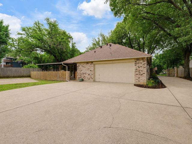 709 Chaffee Court, Arlington, TX 76006