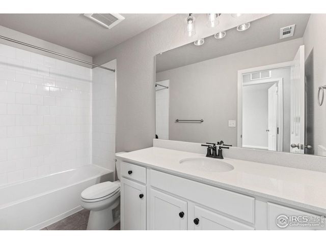 1446 Coral Pl, Longmont, CO 80504