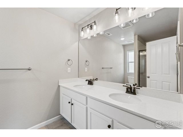 1446 Coral Pl, Longmont, CO 80504