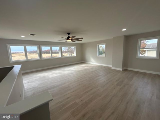 1133 GAYMAN RD, Chambersburg, PA 17202