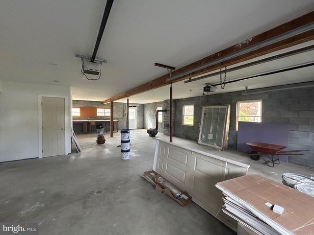 1133 GAYMAN RD, Chambersburg, PA 17202