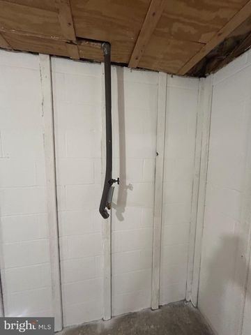 1133 GAYMAN RD, Chambersburg, PA 17202