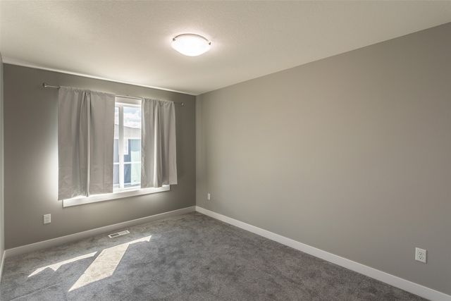 610 SE Westown Parkway, Waukee, IA 50263