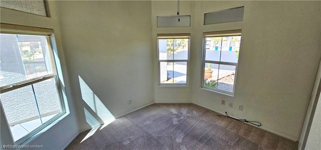 8229 Flowing Rapids Court, Las Vegas, NV 89131