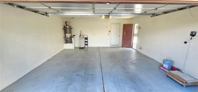 8229 Flowing Rapids Court, Las Vegas, NV 89131