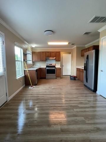 128 Phillips ST, Hutto, TX 78634