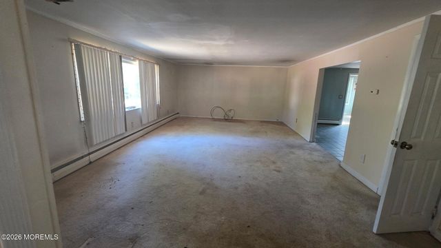59 Oak Ridge Parkway, Toms River, NJ 08755