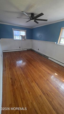 59 Oak Ridge Parkway, Toms River, NJ 08755