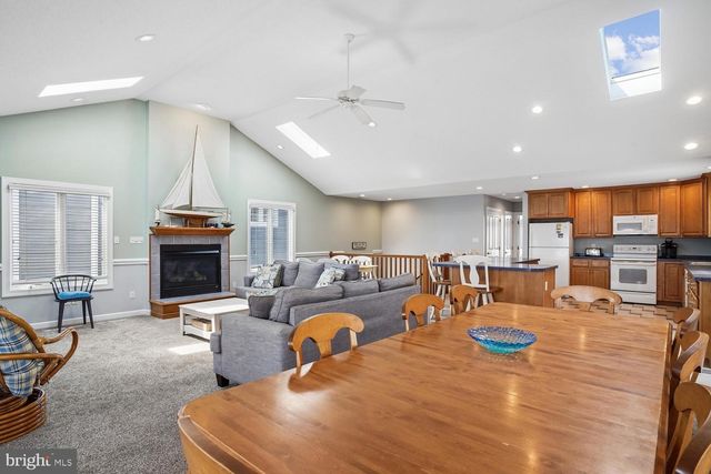 214 2ND ST, Bethany Beach, DE 19930