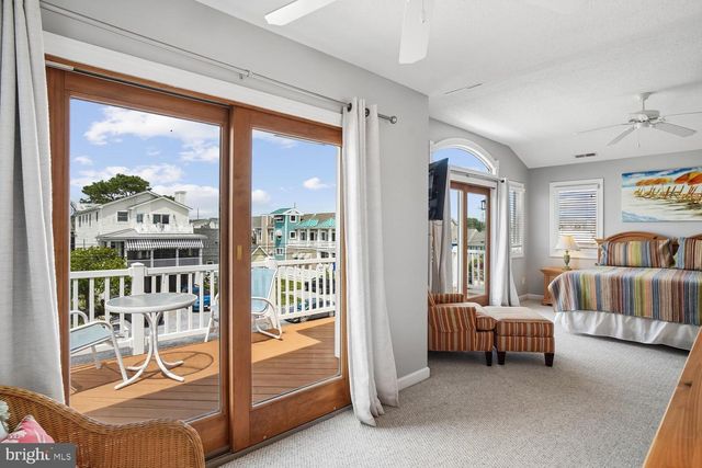 214 2ND ST, Bethany Beach, DE 19930