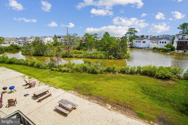 214 2ND ST, Bethany Beach, DE 19930