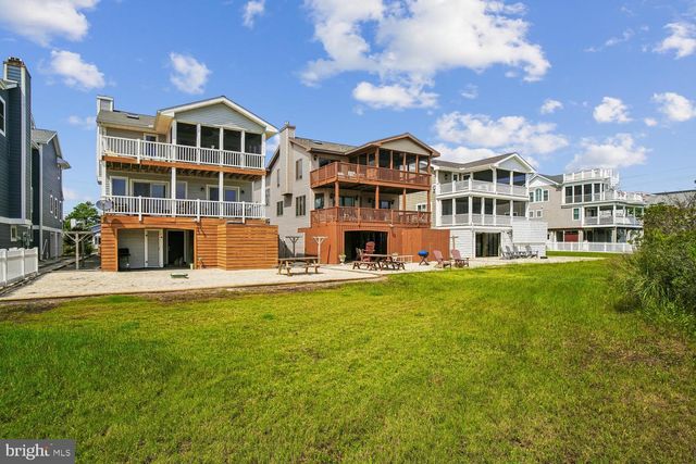 214 2ND ST, Bethany Beach, DE 19930
