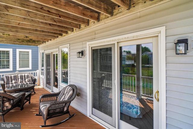 214 2ND ST, Bethany Beach, DE 19930