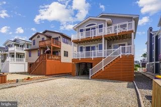214 2ND ST, Bethany Beach, DE 19930