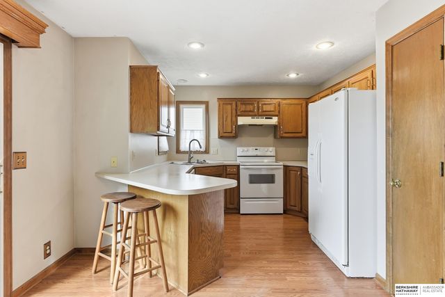 14010 S 35th Street, Bellevue, NE 68123