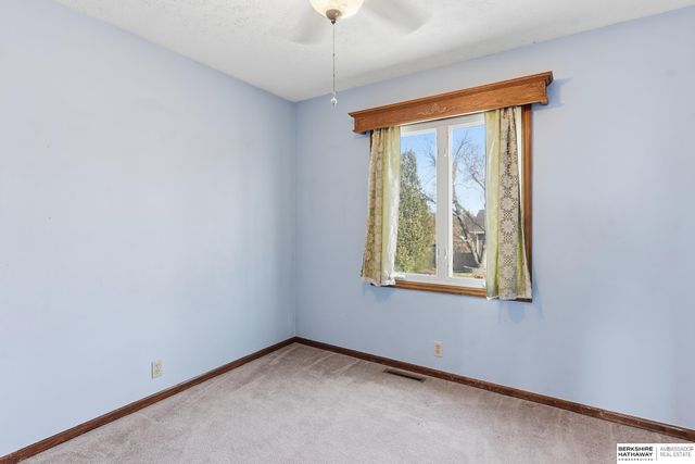 14010 S 35th Street, Bellevue, NE 68123