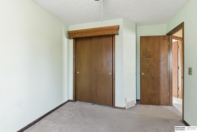 14010 S 35th Street, Bellevue, NE 68123