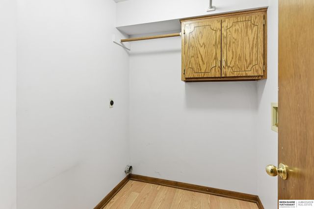 14010 S 35th Street, Bellevue, NE 68123