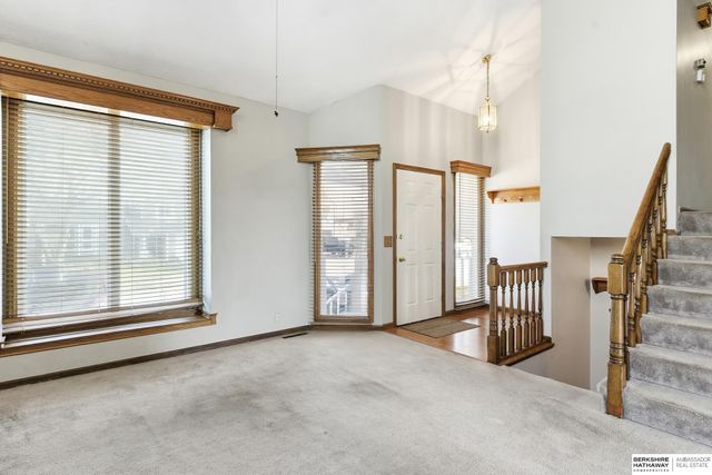 14010 S 35th Street, Bellevue, NE 68123