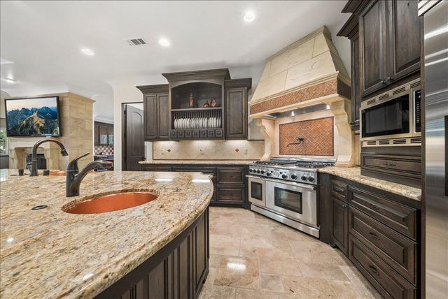 3813 Westchester Dr, Roseville, CA 95747