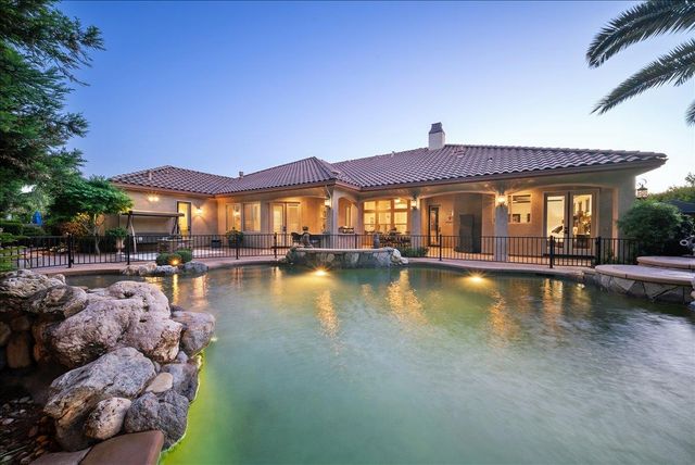 3813 Westchester Dr, Roseville, CA 95747