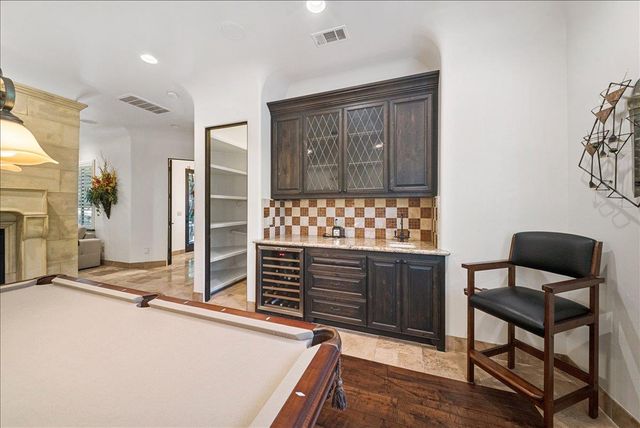 3813 Westchester Dr, Roseville, CA 95747