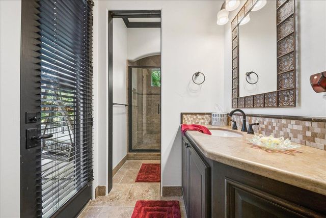 3813 Westchester Dr, Roseville, CA 95747