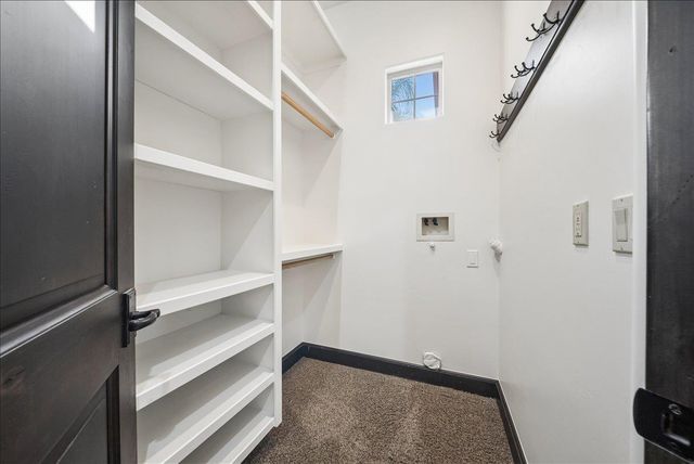 3813 Westchester Dr, Roseville, CA 95747