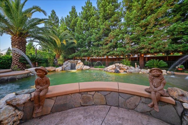 3813 Westchester Dr, Roseville, CA 95747