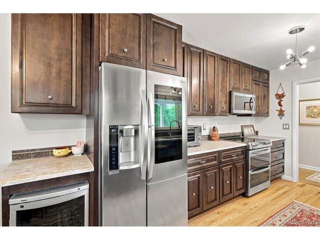 546 W Lake Ave, Littleton, CO 80120