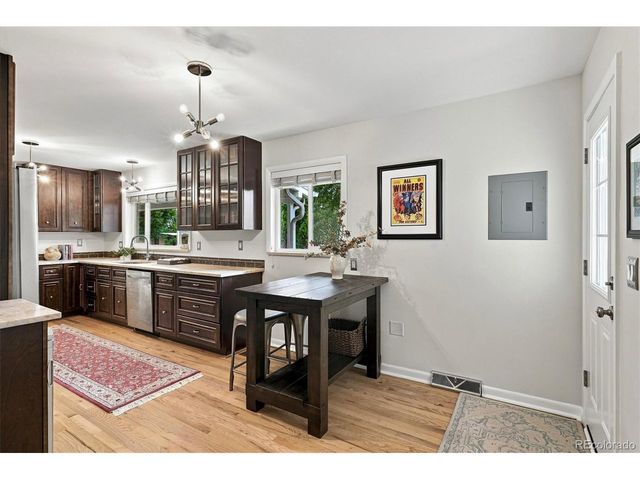 546 W Lake Ave, Littleton, CO 80120
