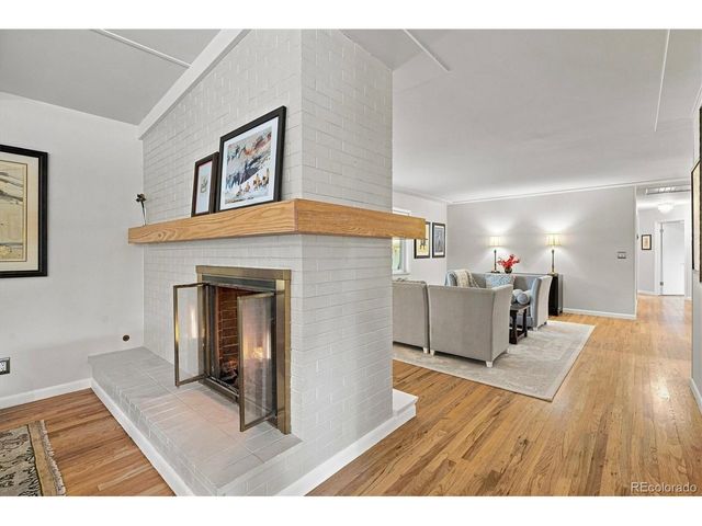 546 W Lake Ave, Littleton, CO 80120