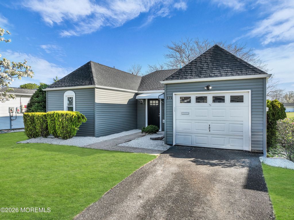 171 Blake Circle, Brick, NJ 08724