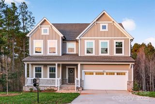 10315 Lakeshore Drive 89, Lancaster, SC 29720