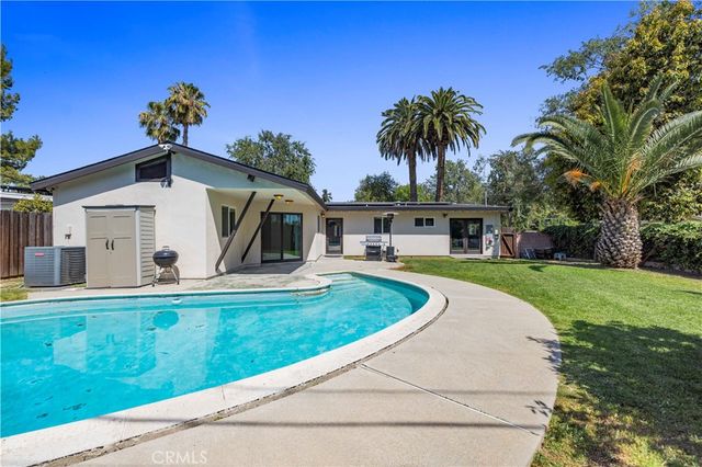 7701 Rhea Avenue, Reseda, CA 91335