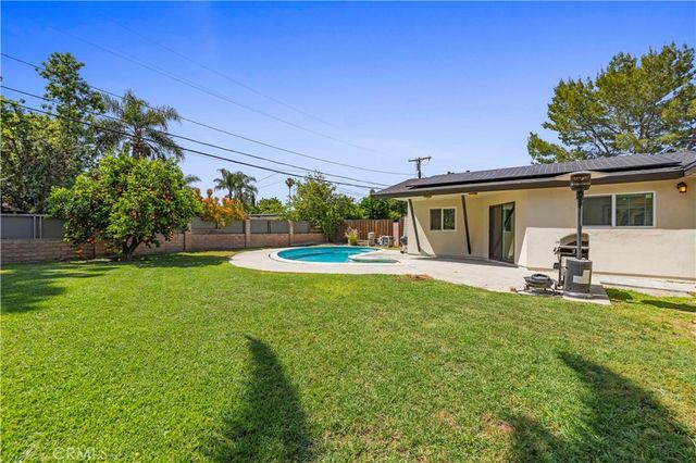 7701 Rhea Avenue, Reseda, CA 91335
