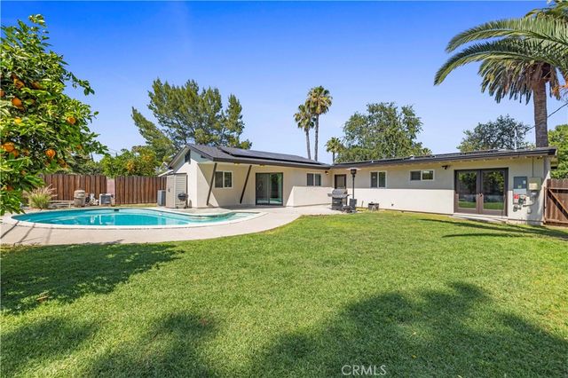 7701 Rhea Avenue, Reseda, CA 91335