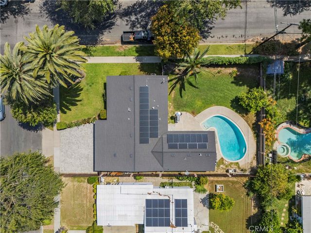 7701 Rhea Avenue, Reseda, CA 91335