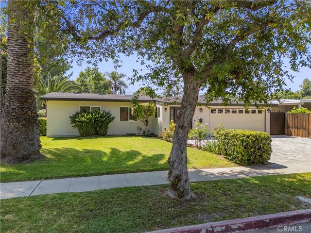 7701 Rhea Avenue, Reseda, CA 91335
