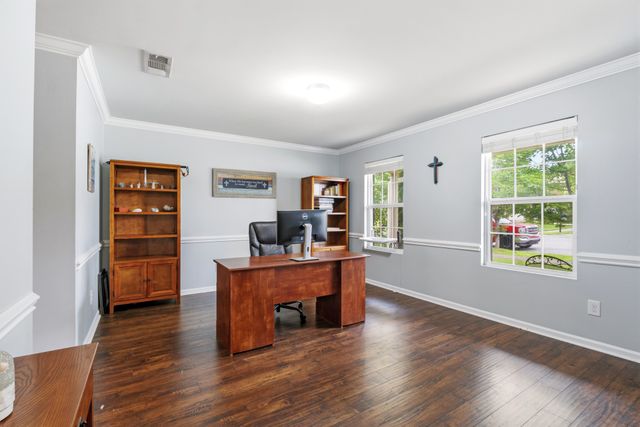 1011 Benwick Rd, Hendersonville, TN 37075