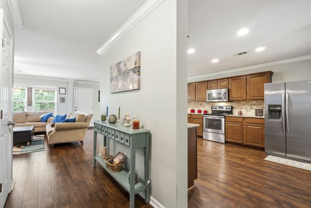1011 Benwick Rd, Hendersonville, TN 37075