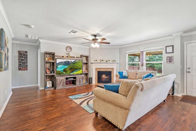 1011 Benwick Rd, Hendersonville, TN 37075