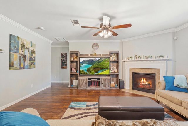 1011 Benwick Rd, Hendersonville, TN 37075