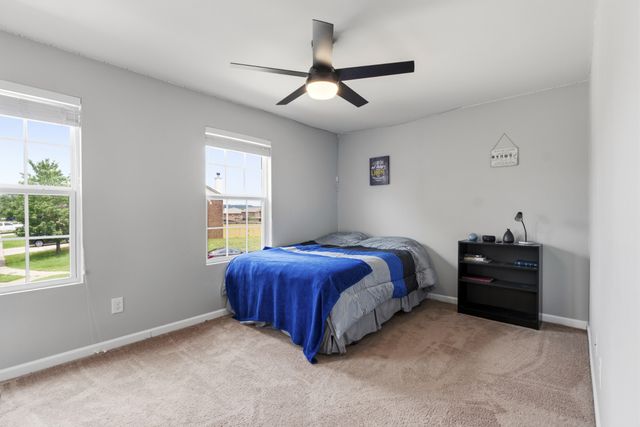 1011 Benwick Rd, Hendersonville, TN 37075