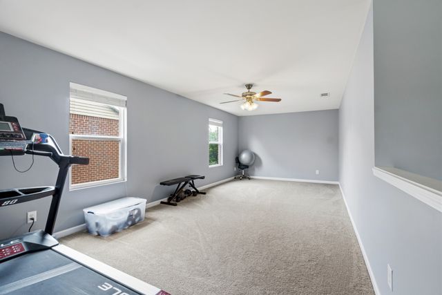 1011 Benwick Rd, Hendersonville, TN 37075