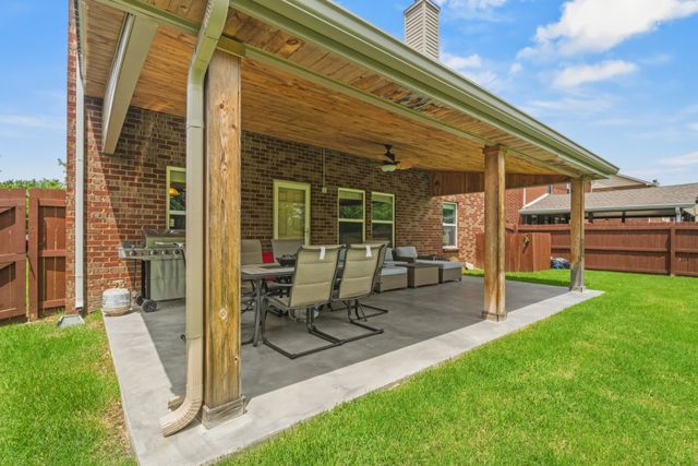 1011 Benwick Rd, Hendersonville, TN 37075