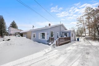 907 Chestnut Street, Cadillac, MI 49601