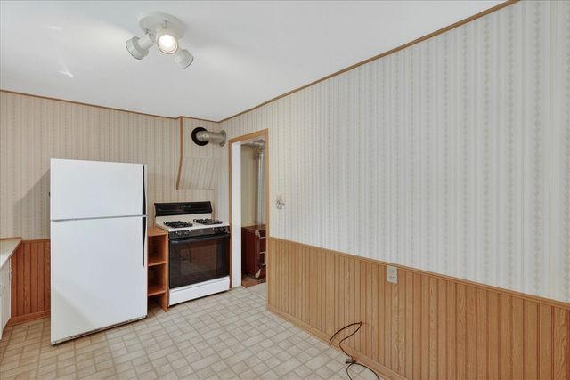 124 Washington Street, Sparta, MI 49345