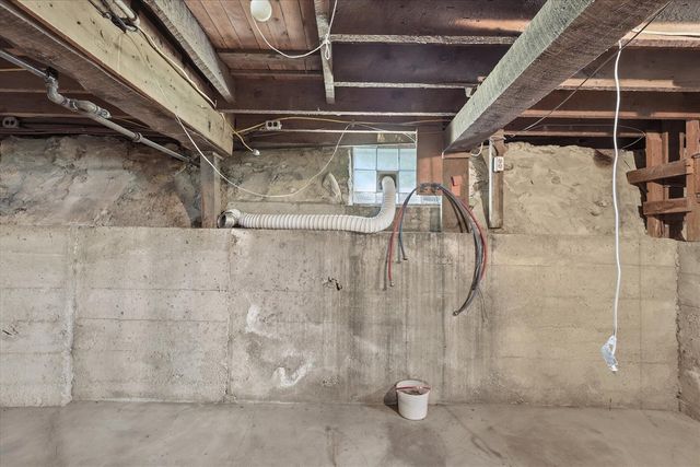 124 Washington Street, Sparta, MI 49345