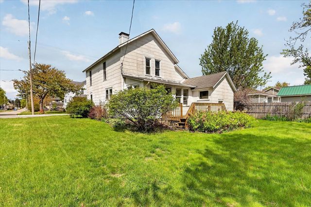 124 Washington Street, Sparta, MI 49345